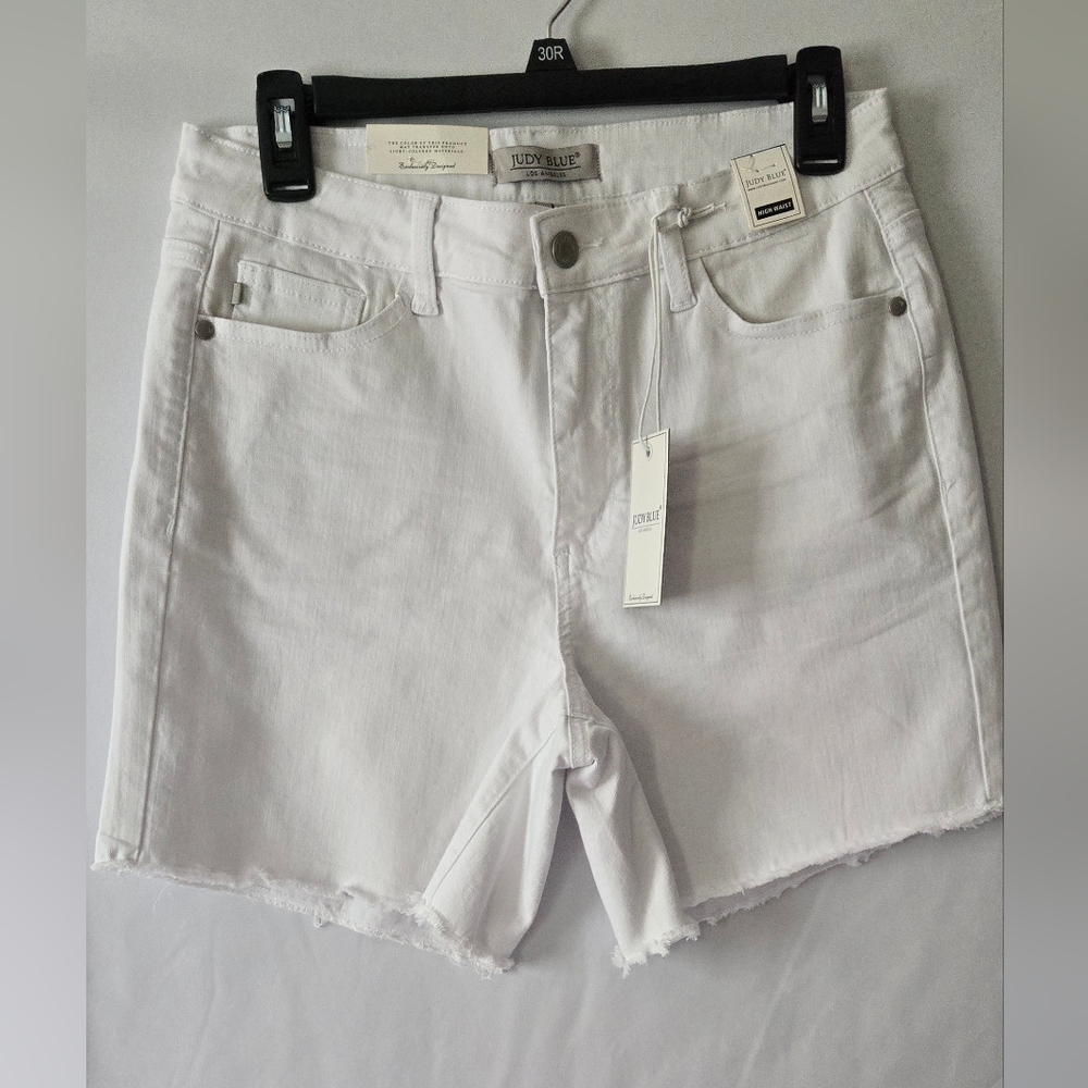 Judy Blue White Frayed Hem Denim Shorts